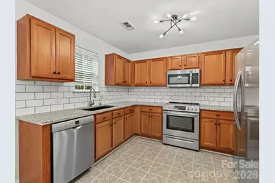 5724 Henderson Oaks Drive, Charlotte, NC 28269 - Photo 7