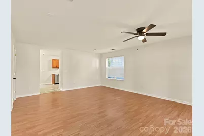 5724 Henderson Oaks Drive, Charlotte, NC 28269 - Photo 5