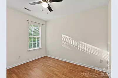 5724 Henderson Oaks Drive, Charlotte, NC 28269 - Photo 27