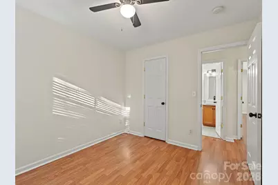 5724 Henderson Oaks Drive, Charlotte, NC 28269 - Photo 19
