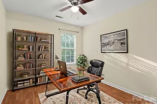 5724 Henderson Oaks Dr, Charlotte, NC 28269 - Photo 25