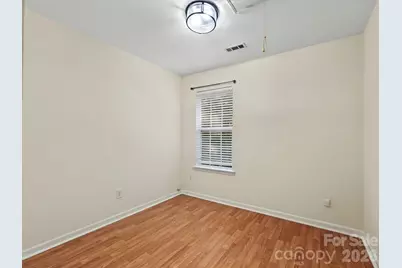 5724 Henderson Oaks Drive, Charlotte, NC 28269 - Photo 29