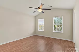 5724 Henderson Oaks Dr, Charlotte, NC 28269 - Photo 15