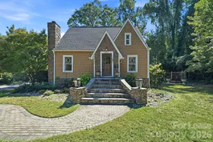 3305 Cambridge Rd, Charlotte, NC 28209 - Photo 1