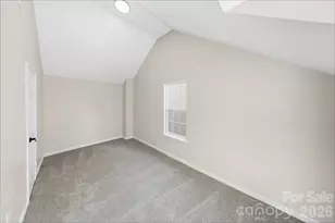 3139 Reid Brook Ln, Charlotte, NC 28208 - Photo 11