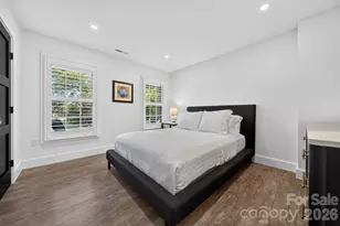 2021 Lynbridge Dr, Charlotte, NC 28270 - Photo 33