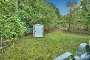 397 Reservoir Rd, Spruce Pine, NC 28777 - Photo 21
