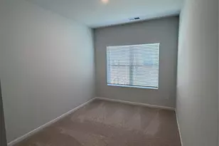7414 Mashburn Dr, Charlotte, NC 28269 - Photo 11