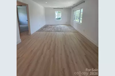 108 Maplewood Knoll Drive, East Flat Rock, NC 28726 - Photo 7