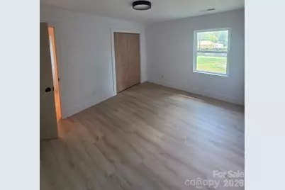 108 Maplewood Knoll Drive, East Flat Rock, NC 28726 - Photo 11