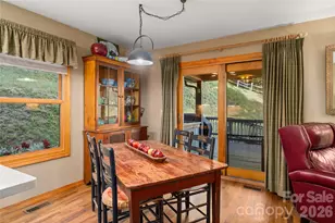 28 Froggy Bottom Trail, Canton, NC 28716 - Photo 15