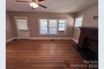 439 2nd Avenue SE, Hickory, NC 28602 - Photo 5