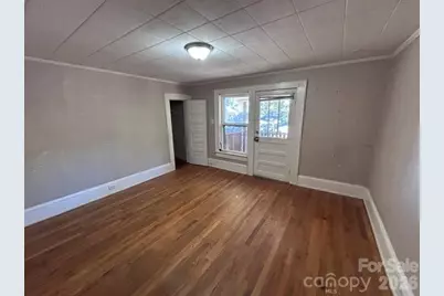 439 2nd Avenue SE, Hickory, NC 28602 - Photo 19