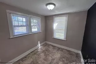 439 2nd Ave SE, Hickory, NC 28602 - Photo 15