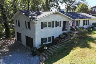 200 Whispering Hills Dr, Hendersonville, NC 28792 - Photo 11