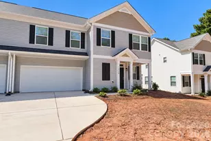 1010 Moorebrook Dr, Charlotte, NC 28214 - Photo 1
