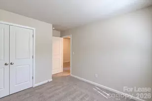 1010 Moorebrook Dr, Charlotte, NC 28214 - Photo 19