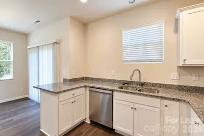 1010 Moorebrook Drive #B, Charlotte, NC 28214 - Photo 7