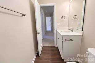 1010 Moorebrook Dr, Charlotte, NC 28214 - Photo 23