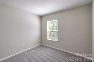 1010 Moorebrook Dr, Charlotte, NC 28214 - Photo 21