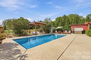 110 Kenna Ct, Matthews, NC 28104 - Photo 41