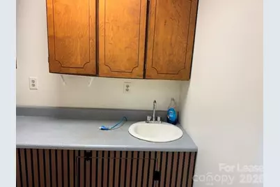 820 2nd Avenue SW, Hickory, NC 28602 - Photo 9