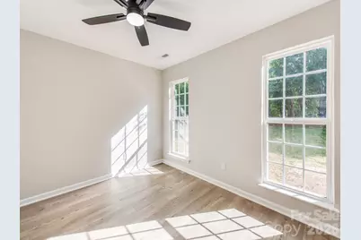 810 Greenhill Drive, Charlotte, NC 28217 - Photo 13