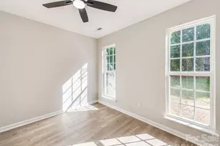 810 Greenhill Dr, Charlotte, NC 28217 - Photo 13
