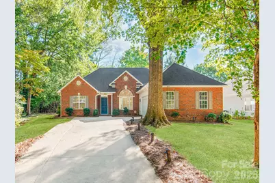 810 Greenhill Drive, Charlotte, NC 28217 - Photo 1