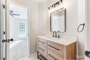810 Greenhill Dr, Charlotte, NC 28217 - Photo 29