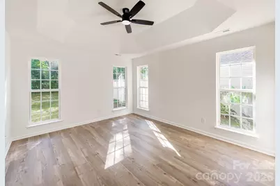 810 Greenhill Drive, Charlotte, NC 28217 - Photo 7