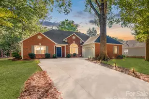 810 Greenhill Dr, Charlotte, NC 28217 - Photo 17