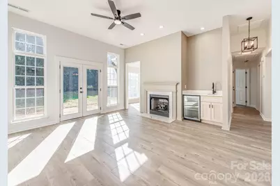 810 Greenhill Drive, Charlotte, NC 28217 - Photo 3
