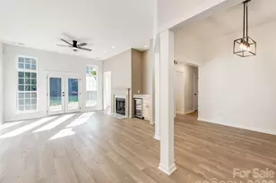 810 Greenhill Dr, Charlotte, NC 28217 - Photo 19