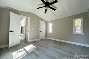 116 Washington St, York, SC 29745 - Photo 3