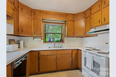 10435 White Oak Road, Waynesville, NC 28785 - Photo 17