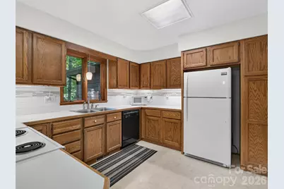 64 Surrey Lane, Brevard, NC 28712 - Photo 13