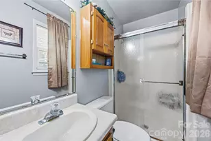 305 W Timberland Dr, Grover, NC 28073 - Photo 15