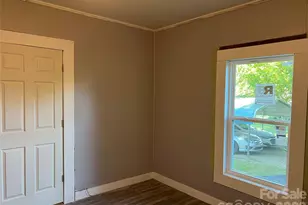 1313 E Maiden Rd, Maiden, NC 28650 - Photo 23
