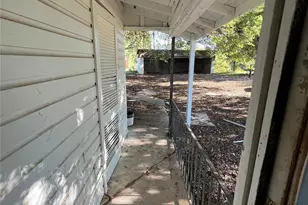 1313 E Maiden Rd, Maiden, NC 28650 - Photo 27