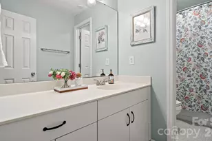 9817 Emerald Point Dr, Charlotte, NC 28278 - Photo 23