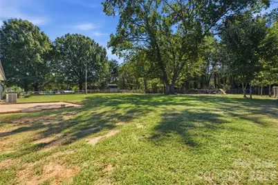 2200 Salisbury Highway, Statesville, NC 28677 - Photo 31