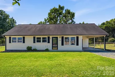 2200 Salisbury Highway, Statesville, NC 28677 - Photo 1