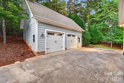 5596 Bridgewater Drive, Granite Falls, NC 28630 - Photo 35