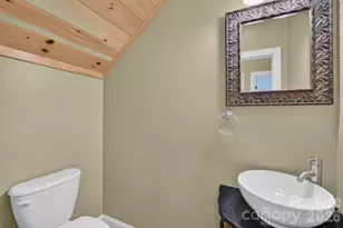 5596 Bridgewater Dr, Granite Falls, NC 28630 - Photo 9