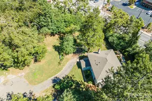 710 Merrimon Ave, Asheville, NC 28804 - Photo 7
