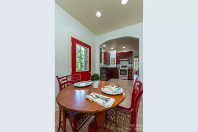 710 Merrimon Avenue, Asheville, NC 28804 - Photo 11