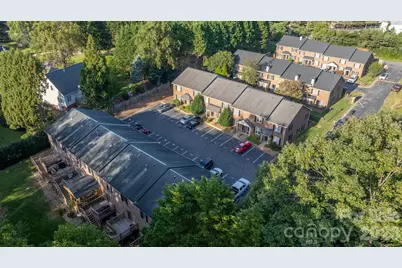 2433 1st Street NW #22, Hickory, NC 28601 - Photo 25