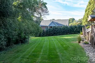 2433 1st St NW, Hickory, NC 28601 - Photo 23