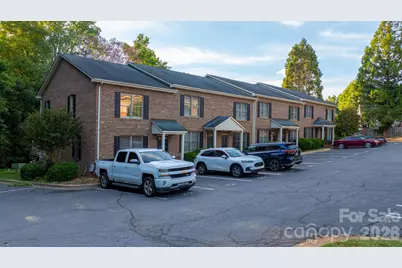 2433 1st Street NW #22, Hickory, NC 28601 - Photo 19
